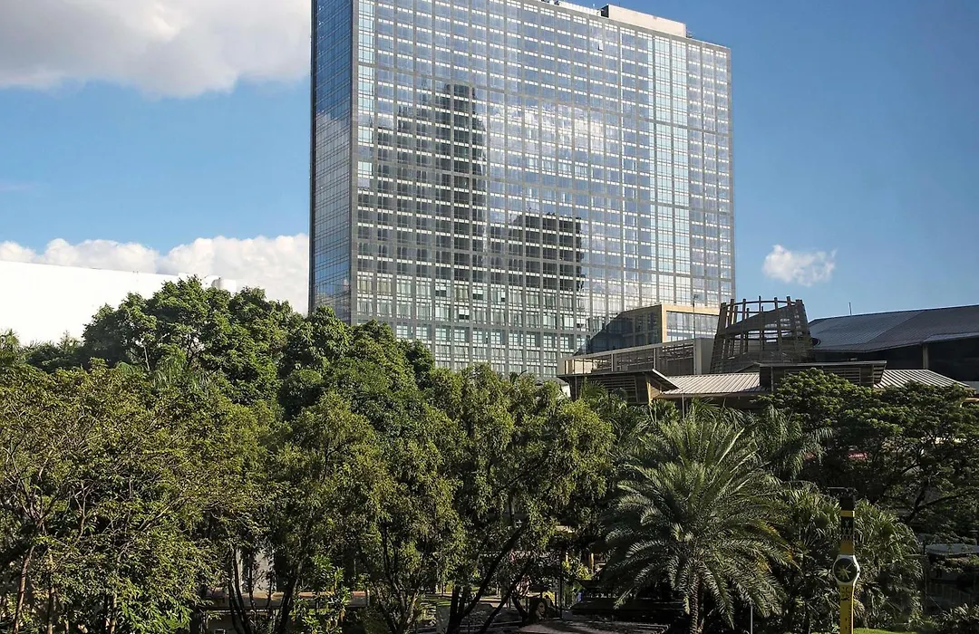 Fairmont Makati-1